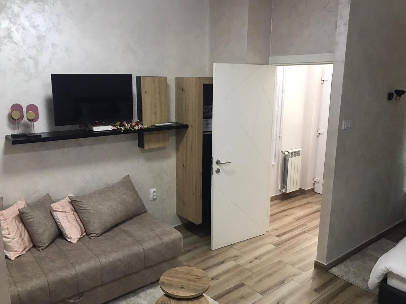 Apartments Dunja Újvidék Kültér fotó